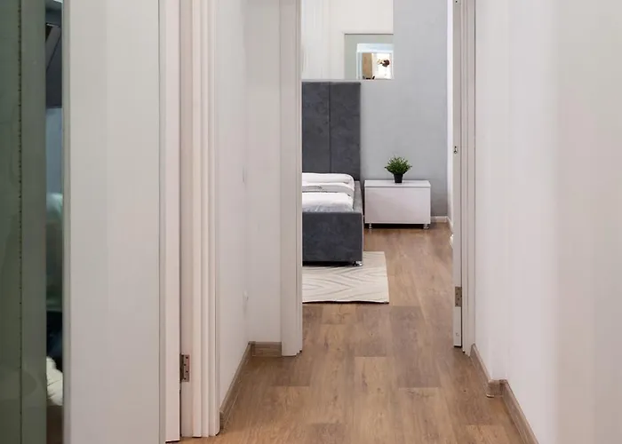 Apartman Royal On Franka 28