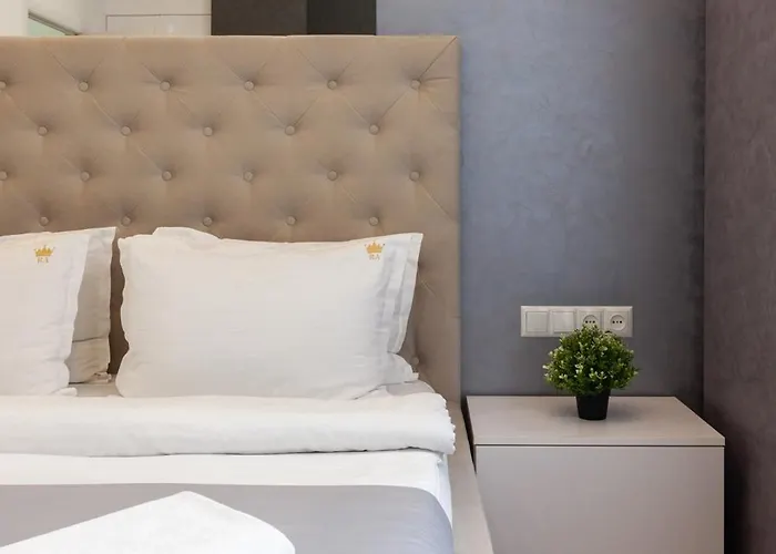 Royal On Franka 28 Leopoli